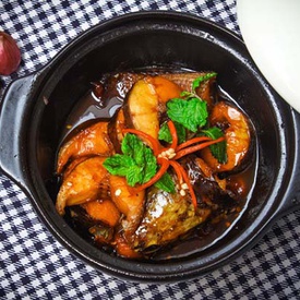 Tom Kho (Vietnamese simmered prawn)