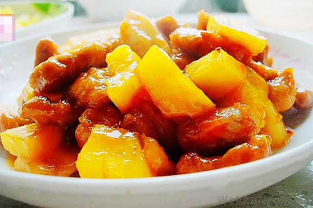 Chicken stir fried with pineapple Recipes